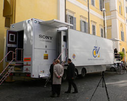 New_Vatican_Television_Center_OB_Van_2_CNA_Vatican_Catholic_News_11_16_10.jpg